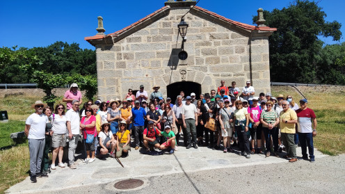Numerosas personas participaron en la ruta realizada en la localidad de Sorihuela