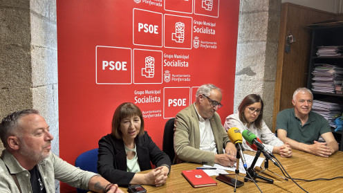 Rueda de prensa del Psoe