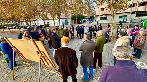 Iván Alonso traslada a los vecinos de las calles Hermanos Pinzón y Don Pelayo las mejoras en la zona