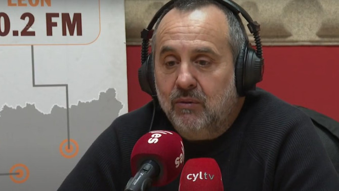 Ursicino Sánchez, este martes en los estudios de EsRadio Bierzo