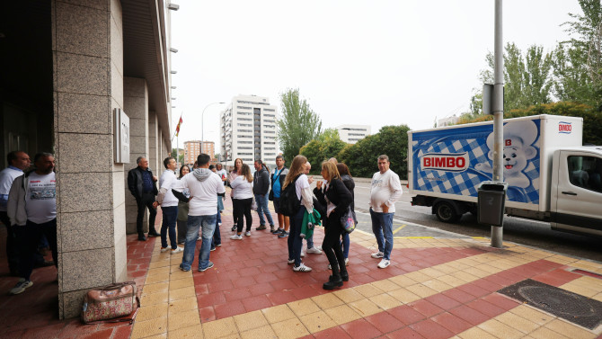 ICAL. Reunión del Comité de Empresa de Bimbo con representantes de la compañía donde se comunicó a los trabajadores la intención de cerrar la planta en Valladolid.