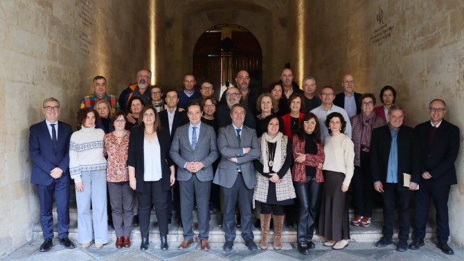 Reconocimiento al PTGAS en su labor en la Universidad de Salamanca a los 35 años.