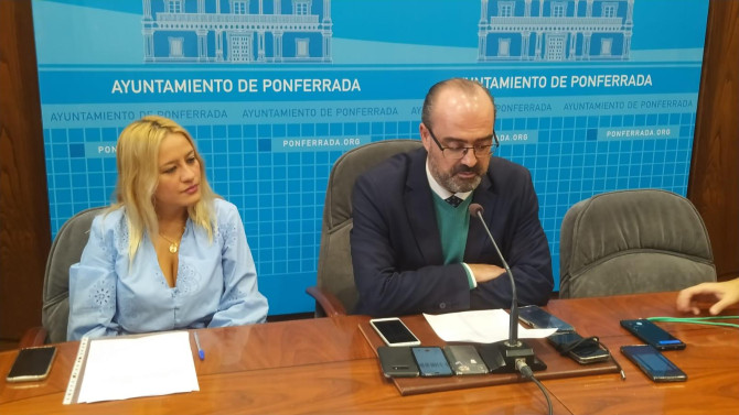 Alexandra Rivas y Marco Morla, en la presentación del proyecto