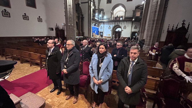 La corporación municipal de Ponferrada, en la misa de Año Nuevo